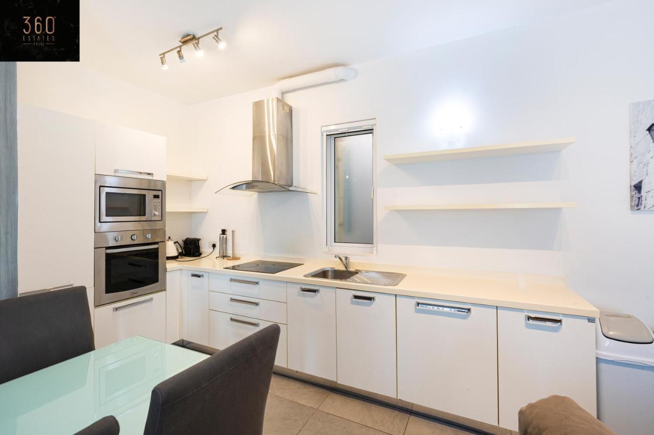 Appartement Sunny & Beautiful Views, Amazing Design & Terrace By 360 Estates Lija