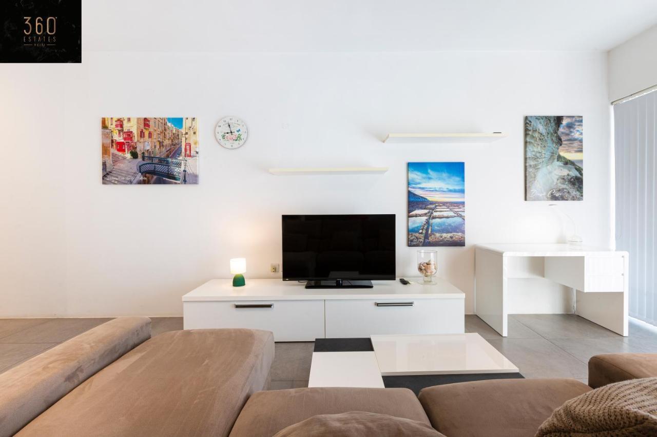 Appartement Sunny & Beautiful Views, Amazing Design & Terrace By 360 Estates Lija