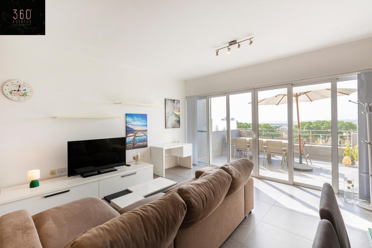 Appartement Sunny & Beautiful Views, Amazing Design & Terrace By 360 Estates *